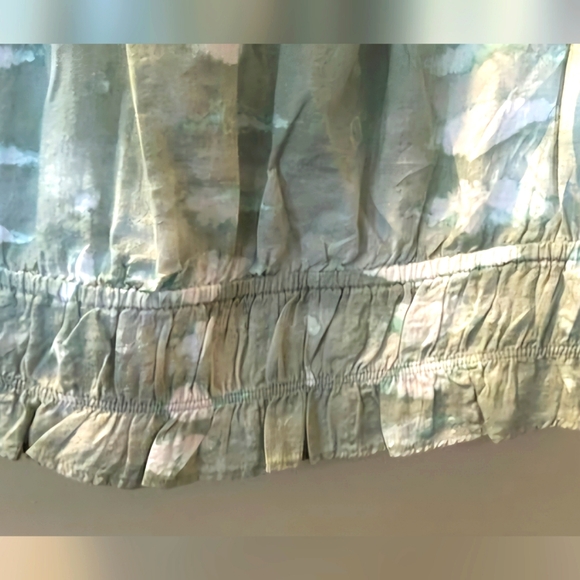 Good Luck Gem Tie-Dye Print Blouse - Picture 5 of 7